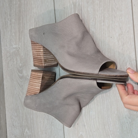 Lucky Brand Elegant Women's Organza Gray Mules Heels Open Toe Shoes Sz 7.5M - Picture 9 of 12